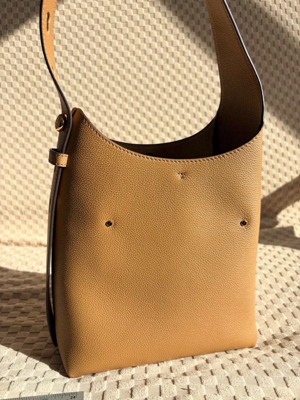 Tory Burch Romy Hobo Bag - Picture 3 of 11